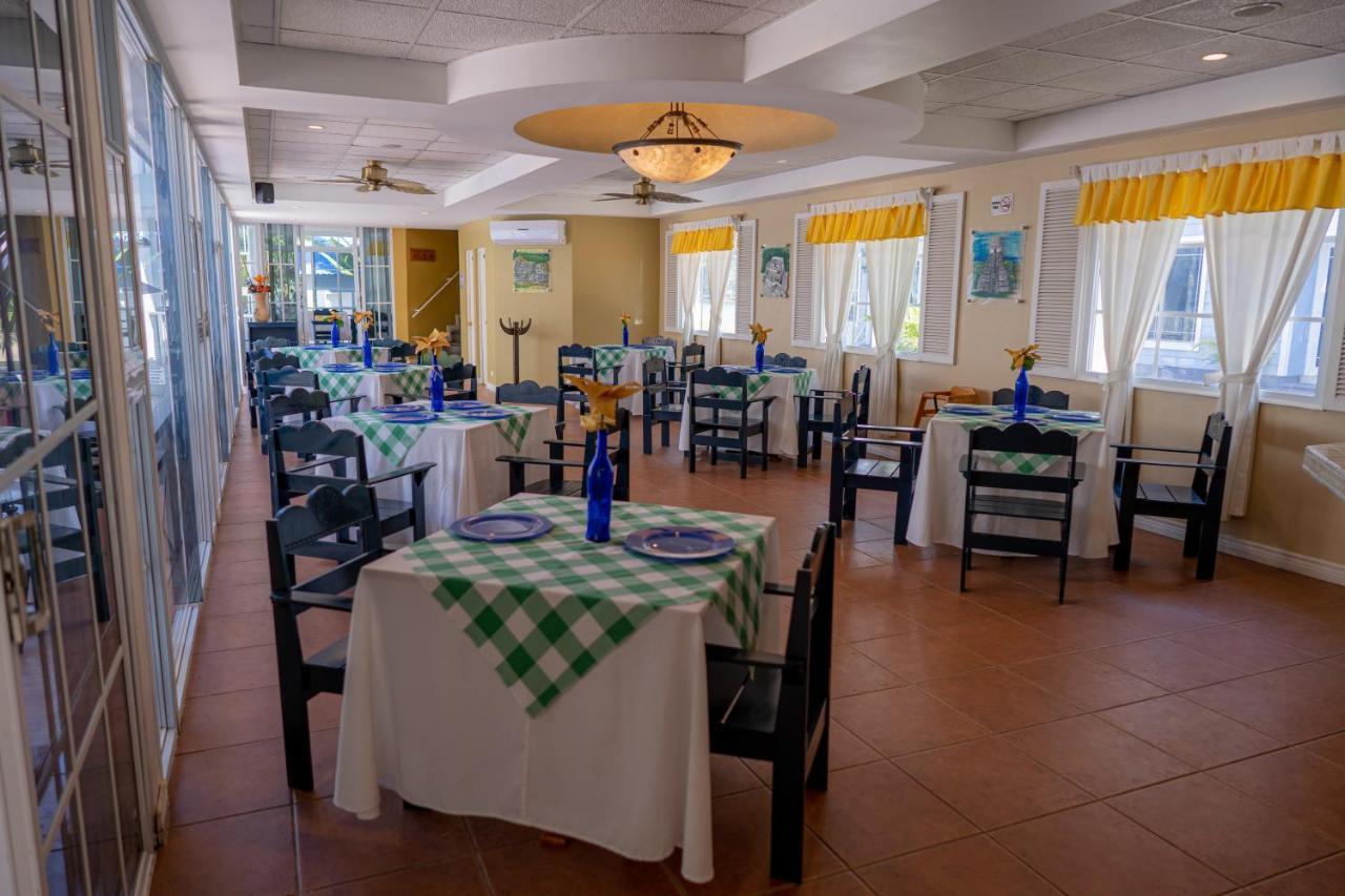 Hotel Casona Del Lago Flores Exterior photo
